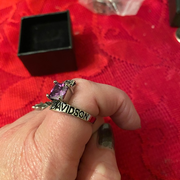Limited! HD Purple Stone Rings - Picture 3 of 7